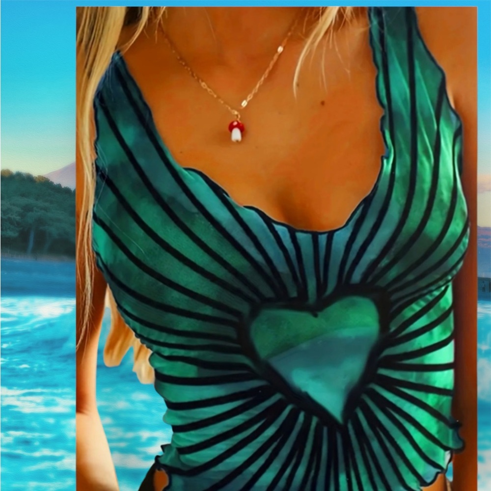TIE-DYE HEART CROP TOP